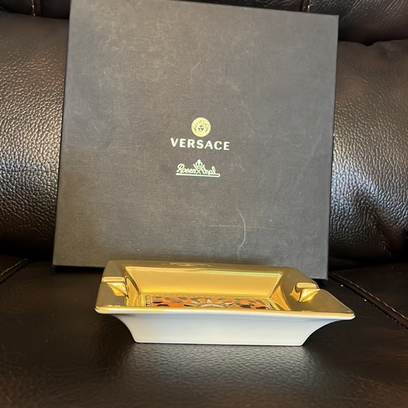 Versace Home jungle animalier Ashtray 5.1” - Picture 5 of 8